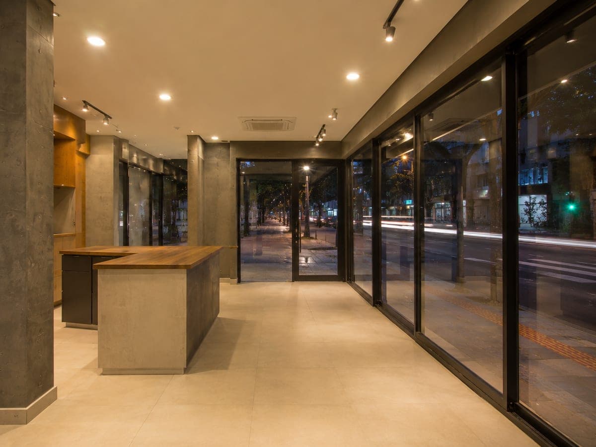 Ponto comercial em via principal — Avaliação Mercadológica